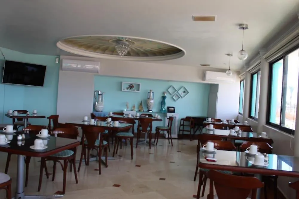 **  Hotel Playa Marina Mazatlan Mexico
